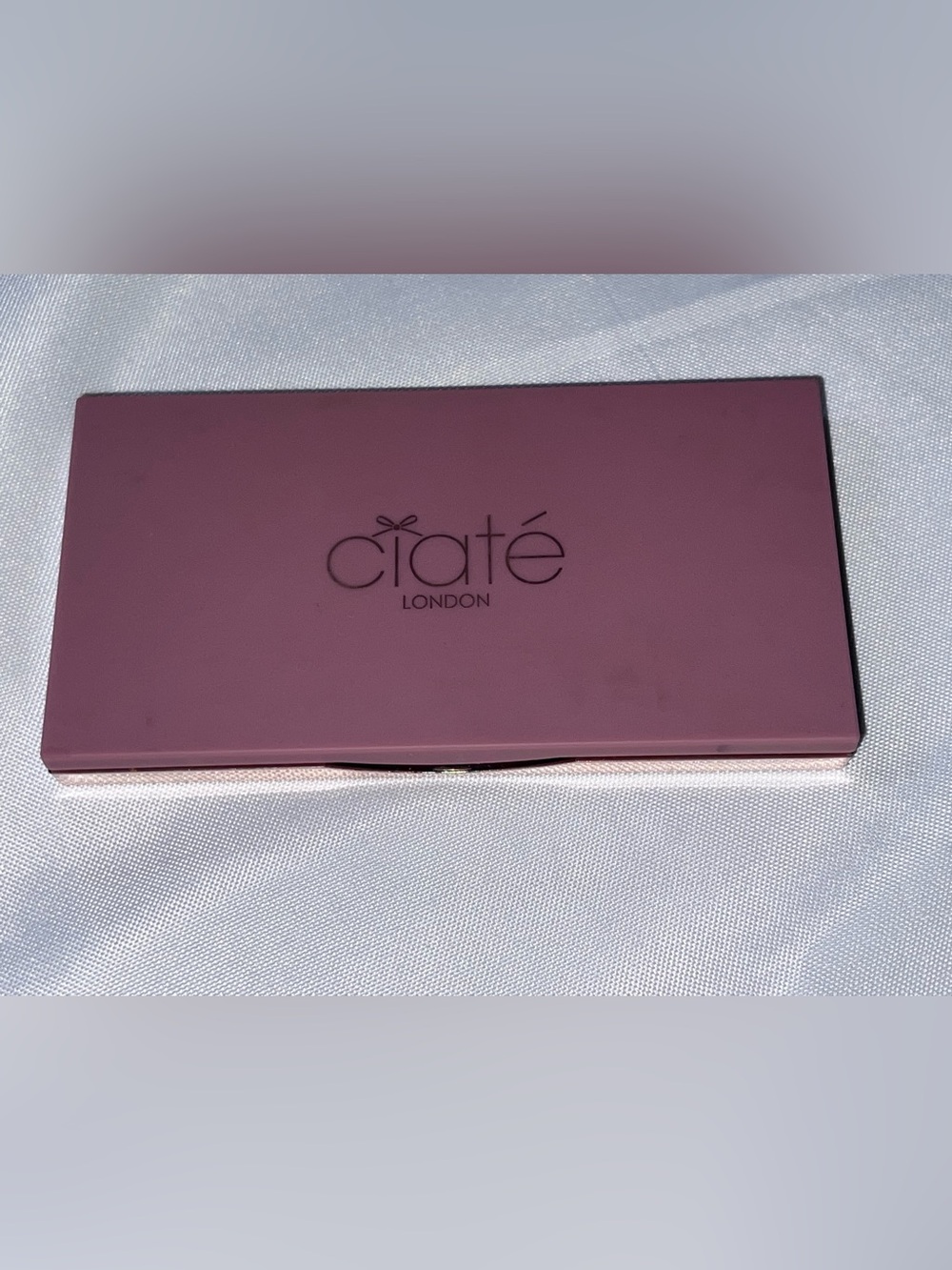 Ciaté London The Velvet Palette 12 Pan Eyeshadow Palette - Picture 2 of 10